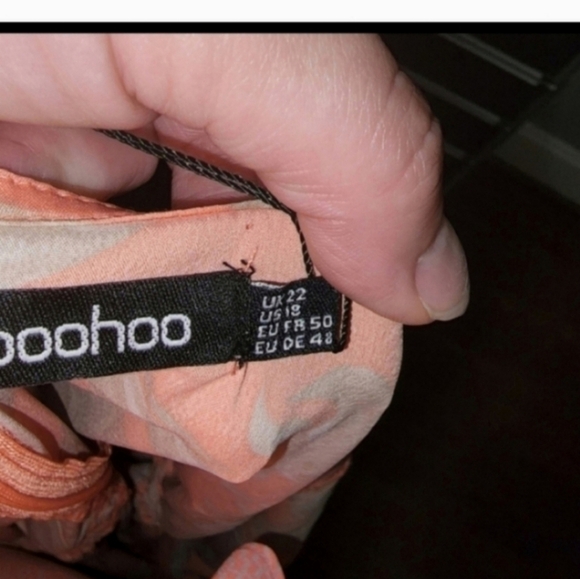Nwt Boohoo 18 halter maxi dress - Picture 5 of 5